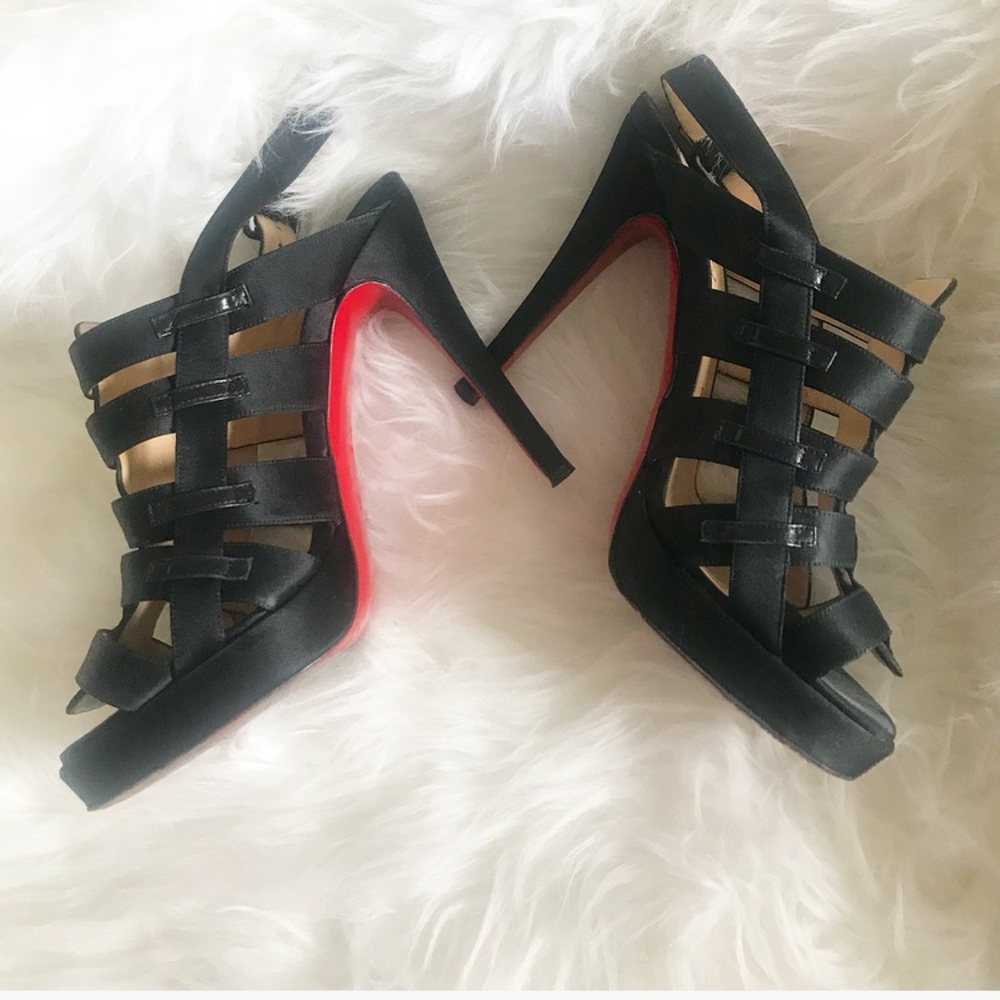 Strappy louboutins like new!